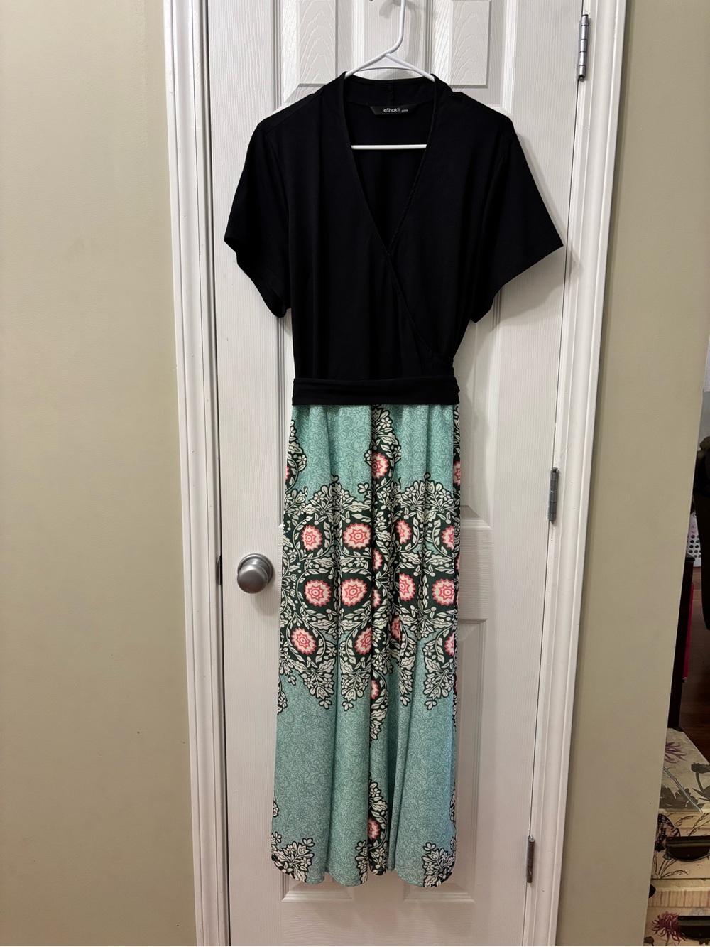 Eshakti Custom XL Black Wrap Midi Dress Green Floral Medallion Short Sleeve Tie - Picture 2 of 9